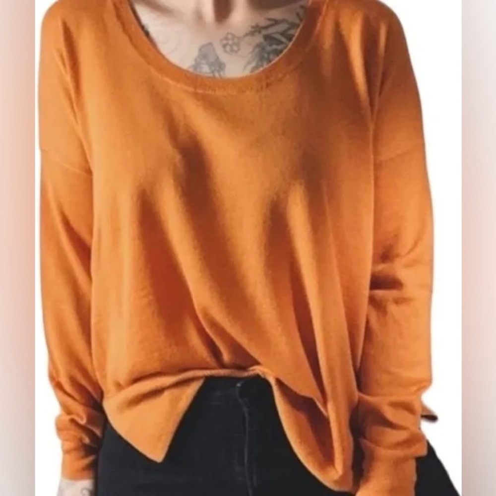 Madewell | Women’s pumpkin orange Southstar scoop neck thin wool blend sweater